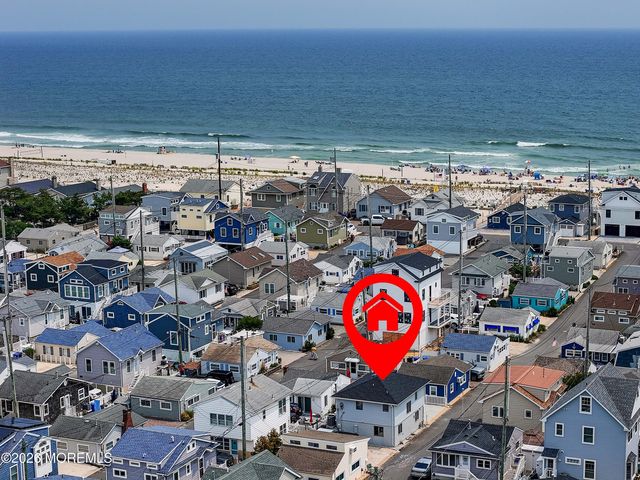 22 E Sea Way, Lavallette, NJ 08735