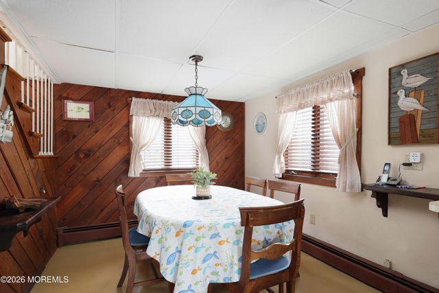 22 E Sea Way, Lavallette, NJ 08735