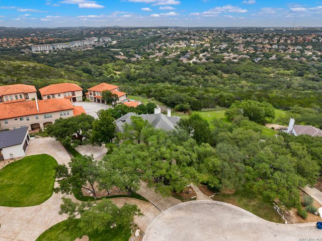 8 Champions Mark, San Antonio, TX 78258