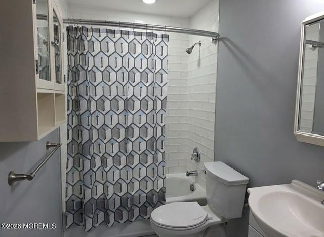 447 Danbury Lane 447, East Brunswick, NJ 08816