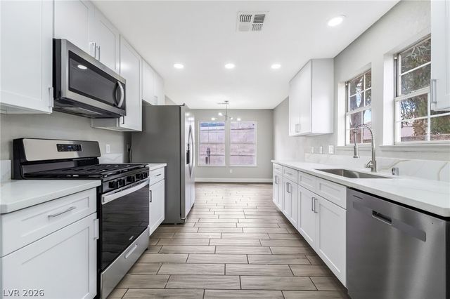 4025 Chalfont Court, Las Vegas, NV 89121