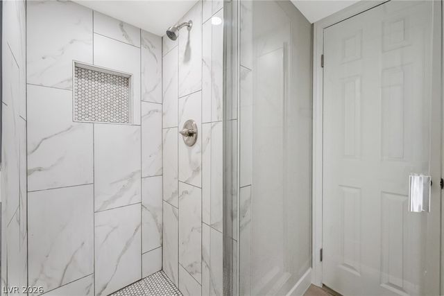 4025 Chalfont Court, Las Vegas, NV 89121