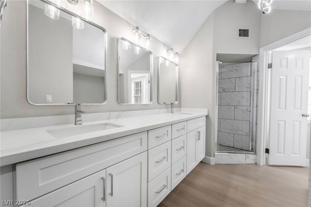 4025 Chalfont Court, Las Vegas, NV 89121