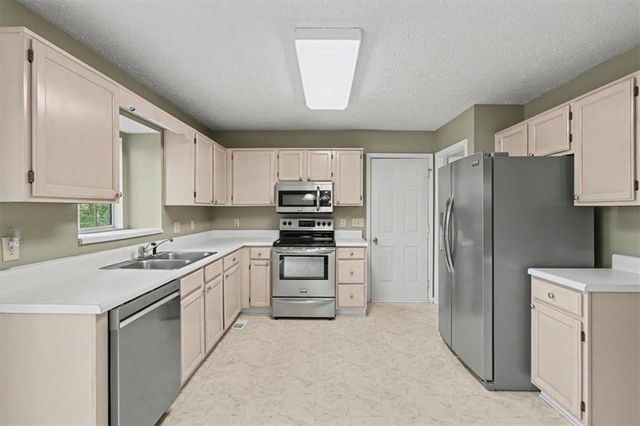 3468 Erin Glen NW, Kennesaw, GA 30152