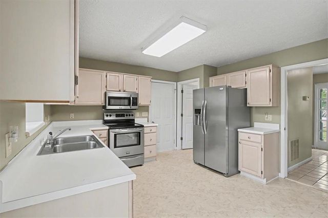 3468 Erin Glen NW, Kennesaw, GA 30152