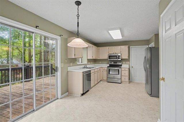 3468 Erin Glen NW, Kennesaw, GA 30152