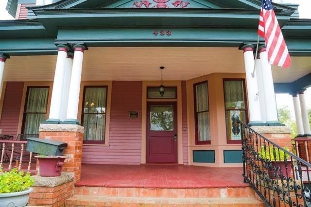 433 W Washington Street, Paris, TX 75460