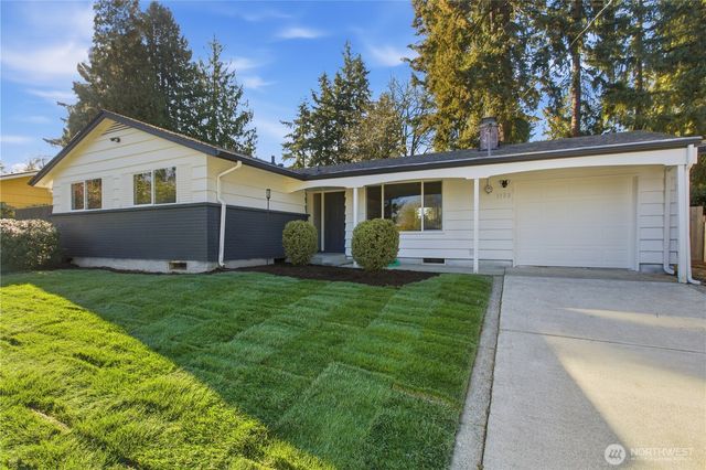 1122 E Filbert Street, Kent, WA 98030