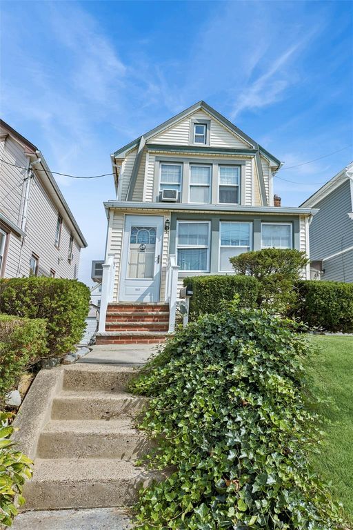 93-27 207th Street, Queens Village, NY 11428 — exterior