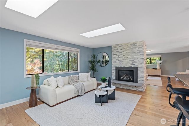 6632 NE 196th Street, Kenmore, WA 98028