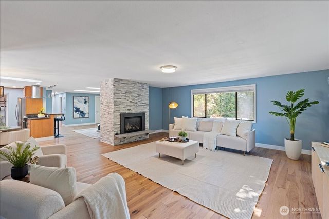 6632 NE 196th Street, Kenmore, WA 98028