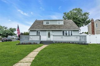 3633 Summer Drive, Wantagh, NY 11793