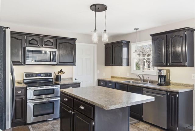 328 Sunny Brook Drive, Branson, MO 65616