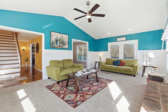 328 Sunny Brook Drive, Branson, MO 65616