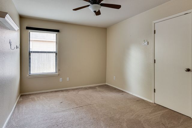13048 Fencerow Road, Fort Worth, TX 76244