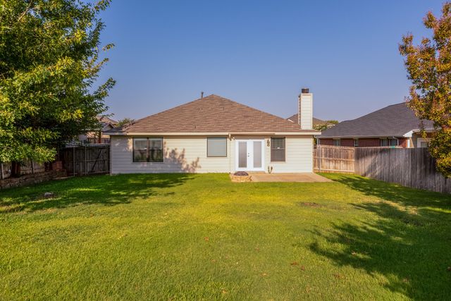 13048 Fencerow Road, Fort Worth, TX 76244
