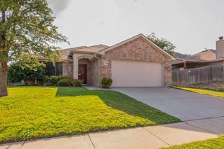 13048 Fencerow Road, Fort Worth, TX 76244