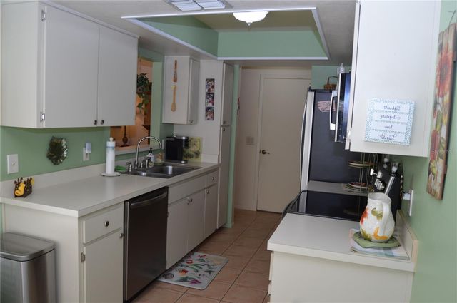 4701 WALLINGFORD COURT 4701, New Port Richey, FL 34655