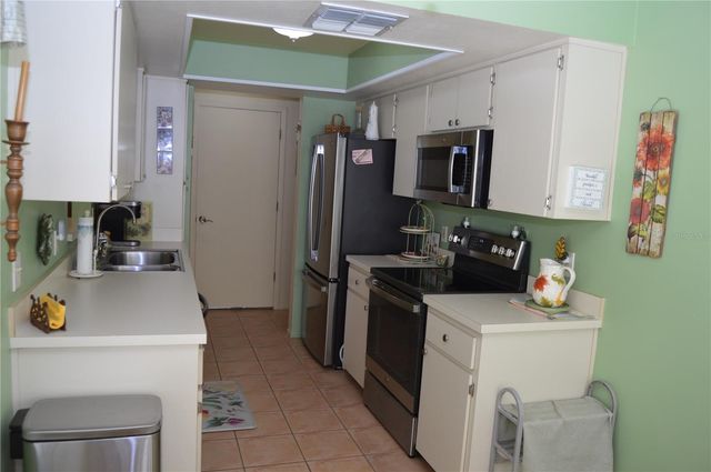 4701 WALLINGFORD COURT 4701, New Port Richey, FL 34655