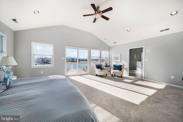 8101 SHORE RD, Baltimore, MD 21222