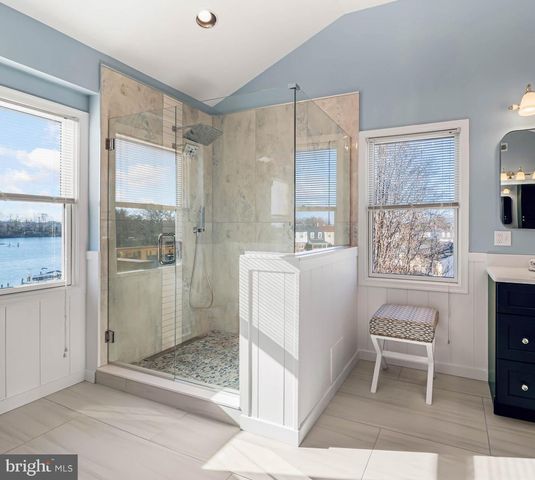 8101 SHORE RD, Baltimore, MD 21222