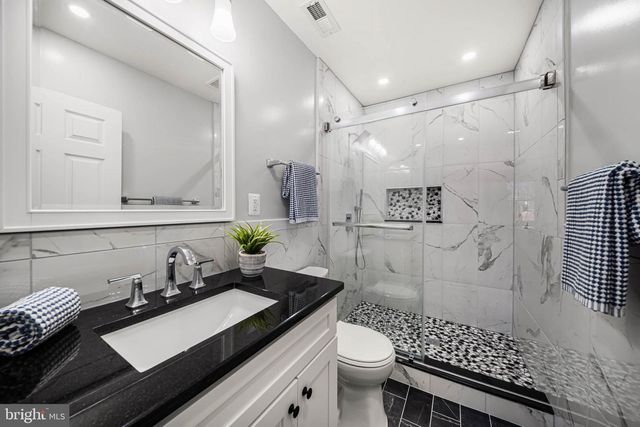 8101 SHORE RD, Baltimore, MD 21222