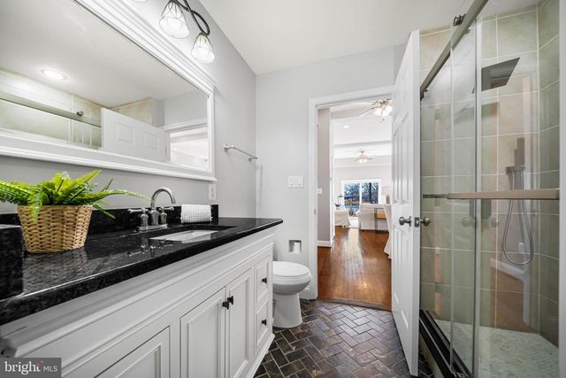 8101 SHORE RD, Baltimore, MD 21222