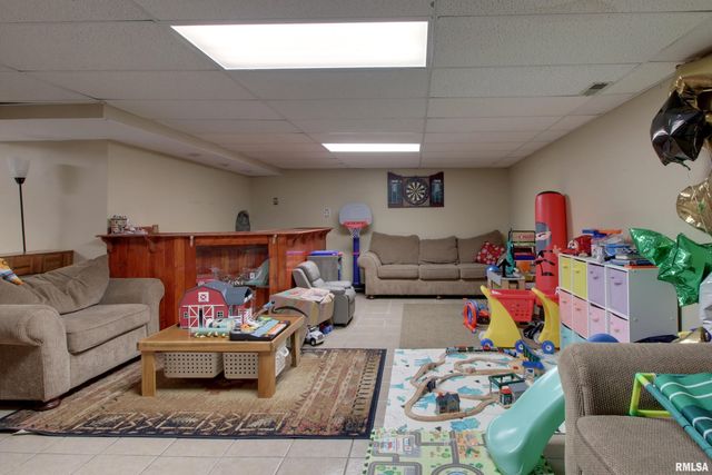 4717 HARRISON Street, Quincy, IL 62305