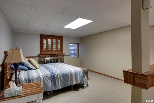 4717 HARRISON Street, Quincy, IL 62305