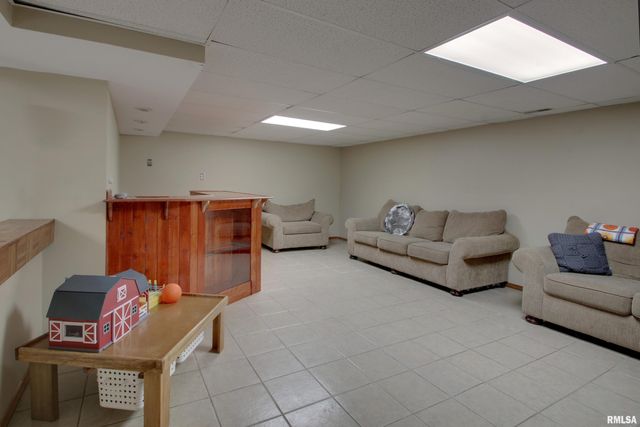 4717 HARRISON Street, Quincy, IL 62305