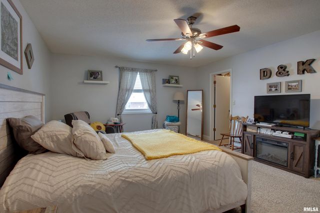 4717 HARRISON Street, Quincy, IL 62305