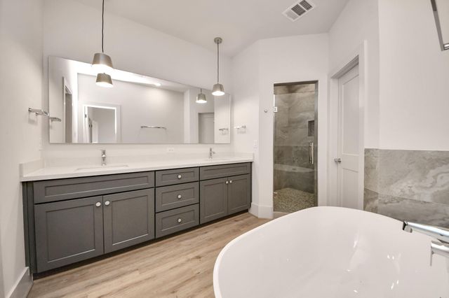 1042 Homer Street, Houston, TX 77091