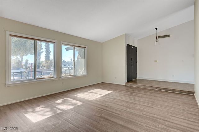 894 Dianne Drive, Boulder City, NV 89005