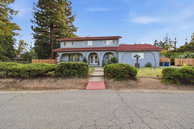 3640 Kiekebusch Ct, Carmichael, CA 95608
