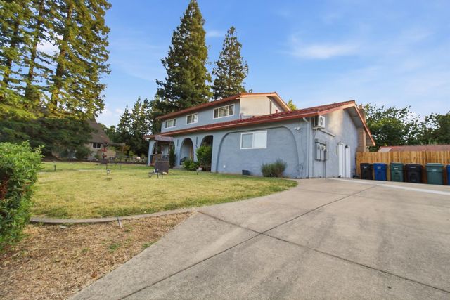3640 Kiekebusch Ct, Carmichael, CA 95608