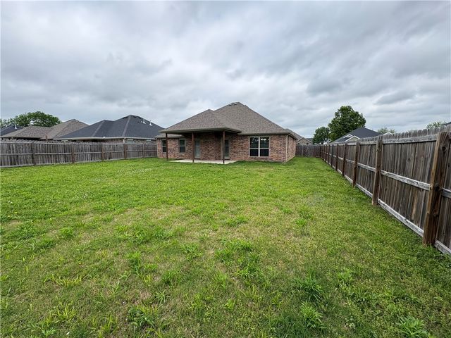 427 Tyler Road, Farmington, AR 72730