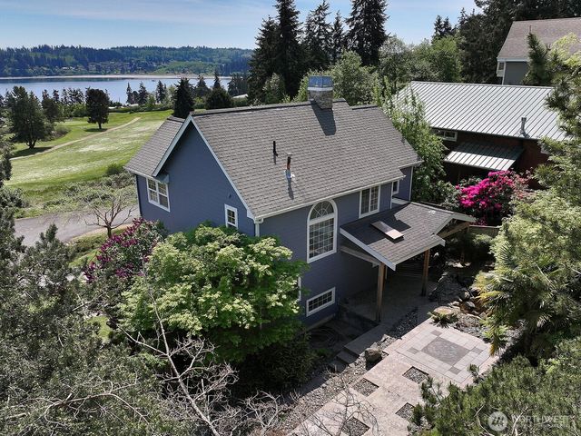 4996 Lilac Drive, Freeland, WA 98249