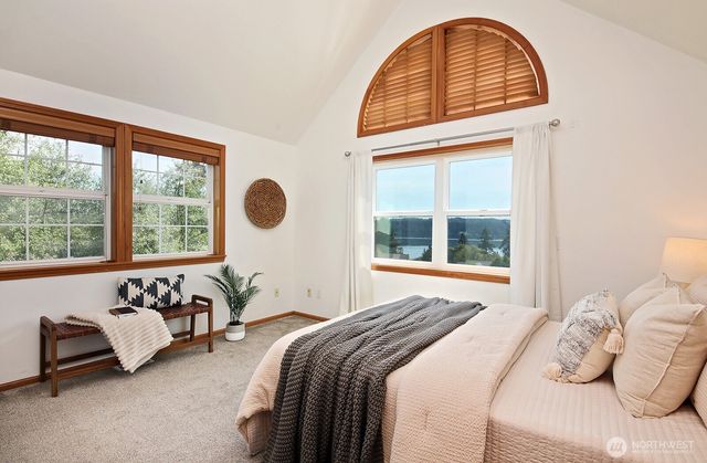 4996 Lilac Drive, Freeland, WA 98249