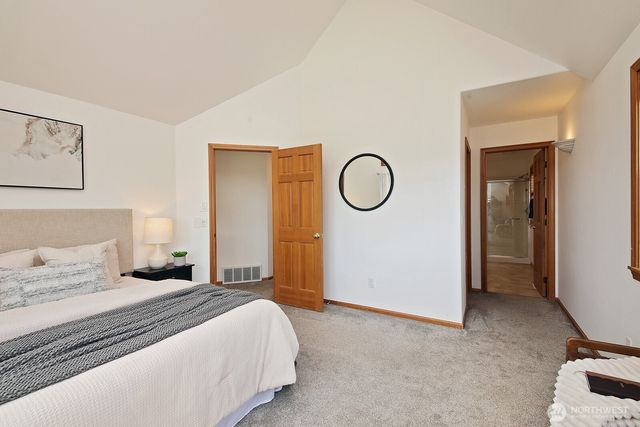 4996 Lilac Drive, Freeland, WA 98249