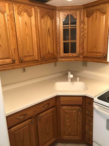 3040 NE 16TH Avenue 303, Oakland Park, FL 33334