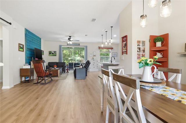 2200 N CLARA AVENUE, Deland, FL 32720