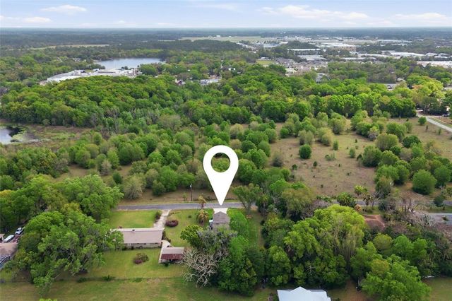 2200 N CLARA AVENUE, Deland, FL 32720