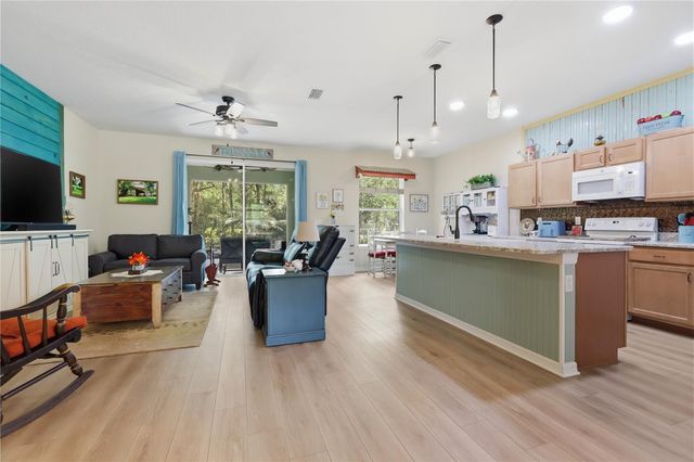 2200 N CLARA AVENUE, Deland, FL 32720