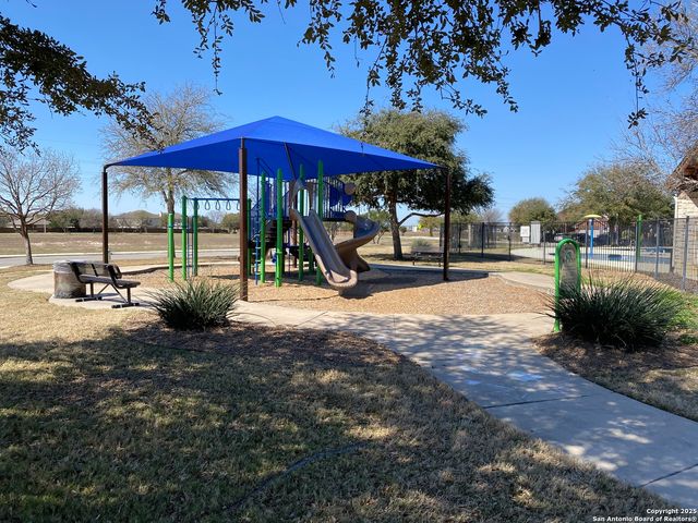 2293 Olive Hill Dr, New Braunfels, TX 78130