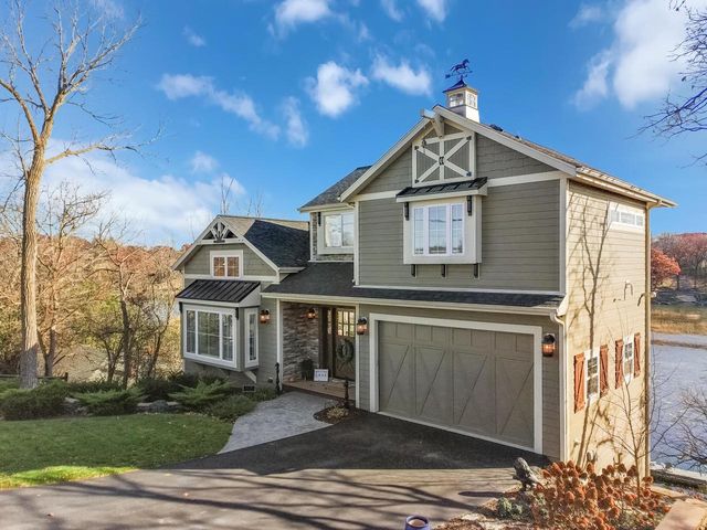 W5681 Ridge ROAD, Elkhorn, WI 53121