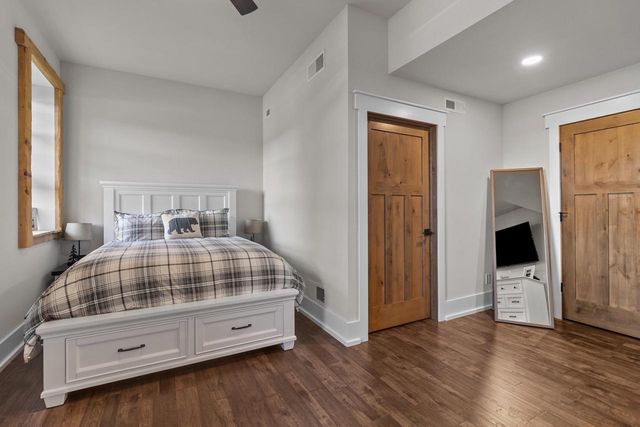 W5681 Ridge ROAD, Elkhorn, WI 53121