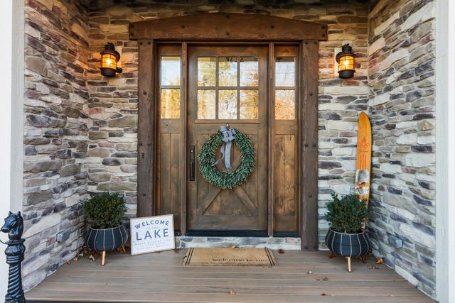 W5681 Ridge ROAD, Elkhorn, WI 53121