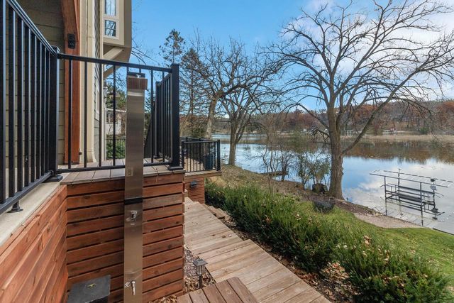 W5681 Ridge ROAD, Elkhorn, WI 53121