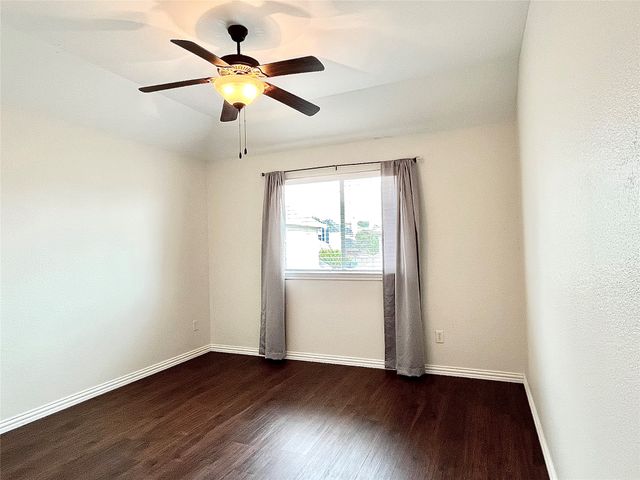 2204 Paige Court, Carrollton, TX 75006
