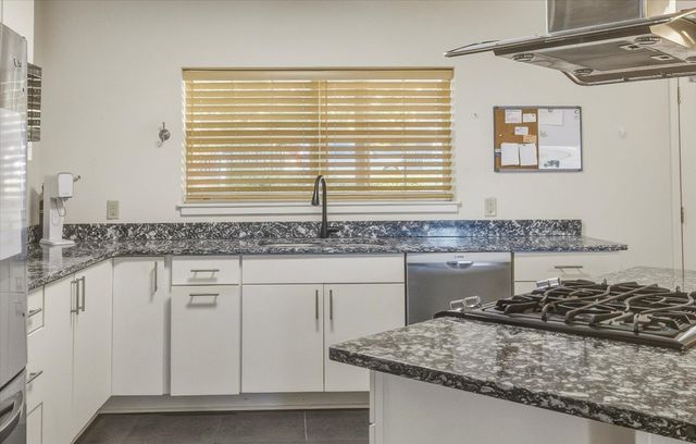 997 DRAKE ACRES Road, Quincy, FL 32351